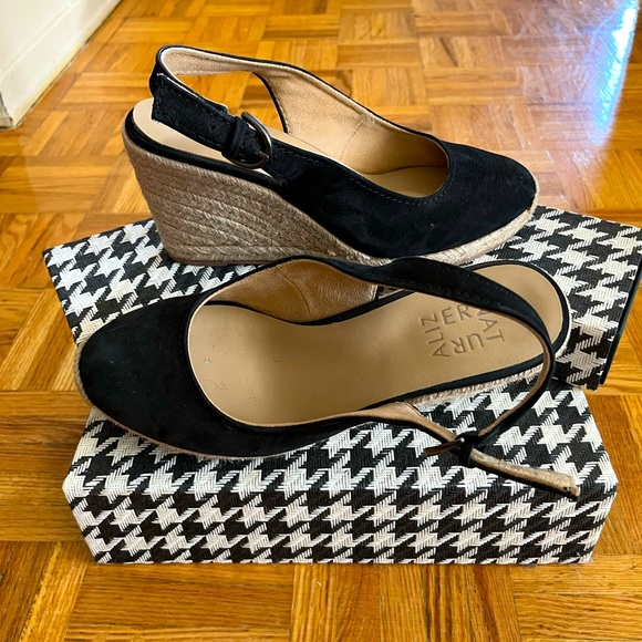SOLD Naturalizer Espadrilles Wedges - Picture 3 of 7